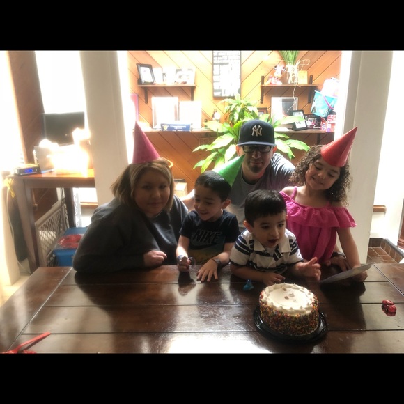 Meet your Posher, John - Picture 5 of 7